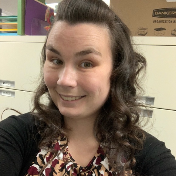 Meet your Posher, Nicollette - Picture 1 of 1